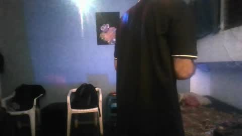 Snapshot of mrsenomutt chatting on 10.08.25 mrsenomutt online show from 10.08.25