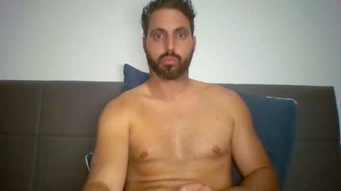 Snapshot of mrshaggy92 chatting on 06.18.26 mrshaggy92 online show from 06.18.26
