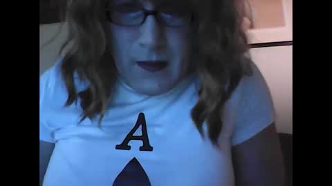 Snapshot of mrslimdetroit chatting on 03.12.26 Sam online show from 03.12.26