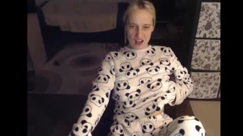 Sasha online show from 09.14.25