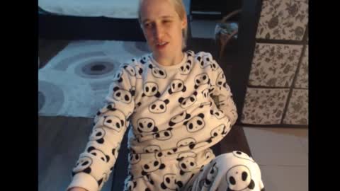 Sasha online show from 11.05.25