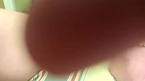 Snapshot of mrstleaper chatting on 09.10.25 MrsTLeaper online show from 09.10.25