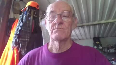 Snapshot of mrsubman chatting on 07.19.26 Chuck online show from 07.19.26