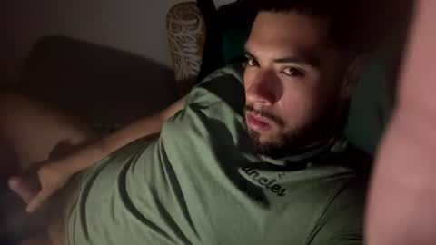 Snapshot of mrthickumss chatting on 06.17.26 youngshyathlete online show from 06.17.26