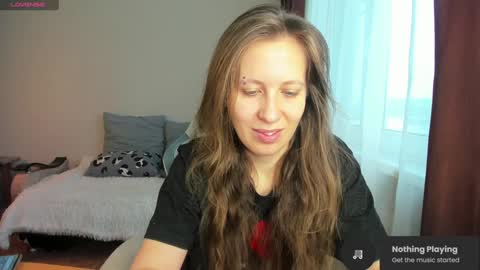 Snapshot of ms_allison chatting on 01.08.25 Allison online show from 01.08.25