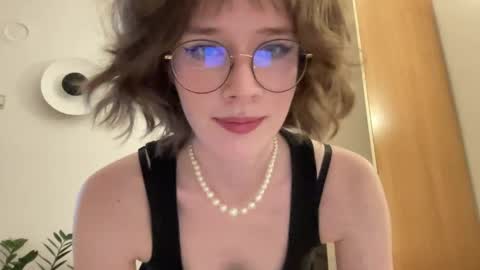 Snapshot of ms_christiana chatting on 06.02.26 ms_christiana online show from 06.02.26