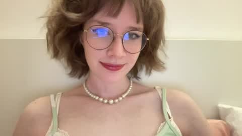 Snapshot of ms_christiana chatting on 06.08.26 ms_christiana online show from 06.08.26