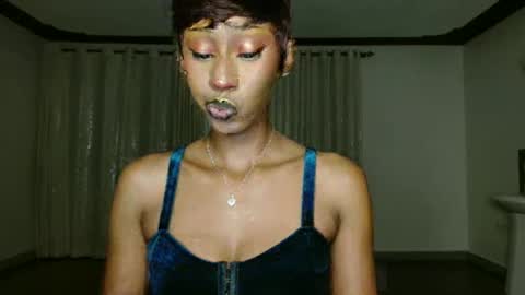 Snapshot of ms_crystal chatting on 04.25.26 ms_crystal online show from 04.25.26