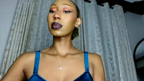 Snapshot of ms_crystal chatting on 07.15.26 ms_crystal online show from 07.15.26