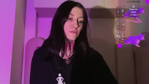 Dita online show from 03.14.26