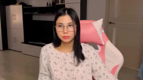 Snapshot of ms_emily_ chatting on 09.22.25 ms_emily_ online show from 09.22.25