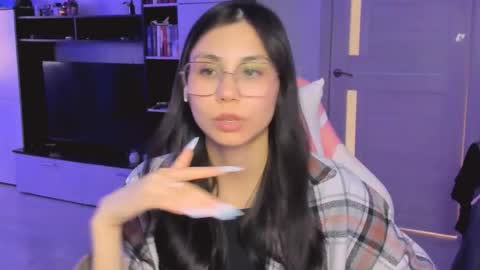 ms_emily_ online show from 04.15.26