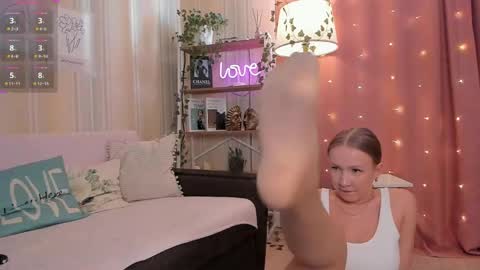 Snapshot of ms_evasweet chatting on 05.03.26 Eva 3 online show from 05.03.26