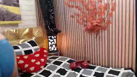 Snapshot of ms_grey4u chatting on 12.29.24 Ash online show from 12.29.24