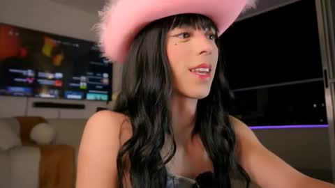 Samantha online show from 11.23.25