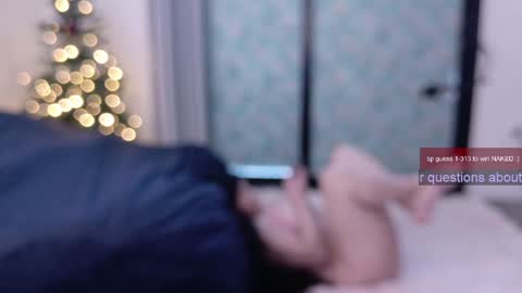 R o r i  SnapChat heyroriv2 wednesday - sunday Noon oclock mountain - 5pm mountain online show from 12.19.24