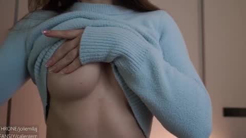 Snapshot of ms_seductive chatting on 02.19.25 Your M online show from 02.19.25