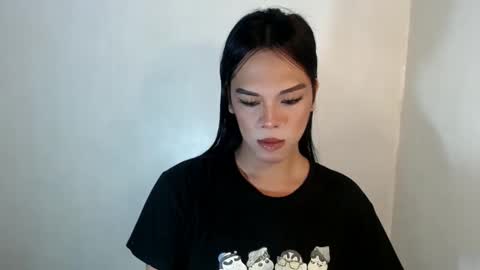 selena online show from 02.21.25