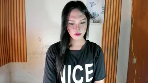 selena online show from 10.24.25