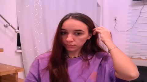 ms_sophiee online show from 12.12.24