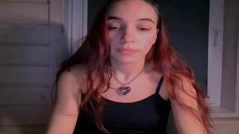 ms_sophiee online show from 03.05.25