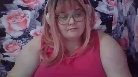 Snapshot of mscamirose15 chatting on 01.09.26 Ms. Cami Rose online show from 01.09.26