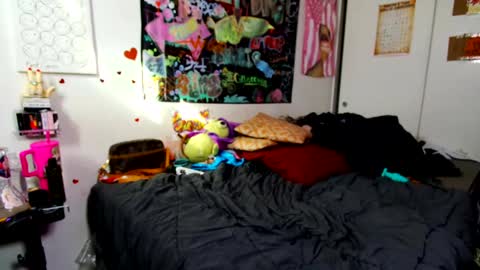 Cunty Luxxe online show from 04.23.26