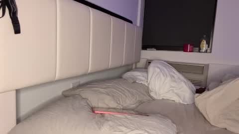 Snapshot of mskitty000 chatting on 02.16.26 mskitty000 online show from 02.16.26