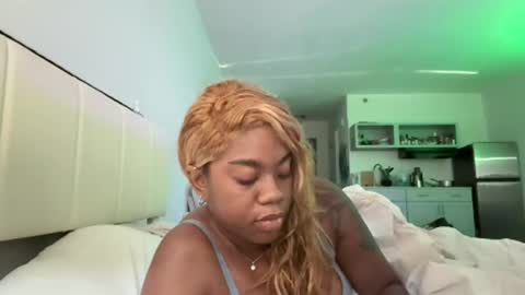 mskitty000 online show from 06.21.26