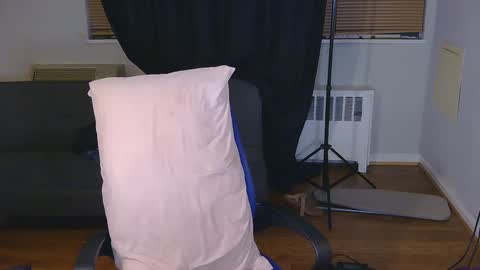 Snapshot of msmerlinmystique chatting on 10.17.25 Merlin Mystique online show from 10.17.25