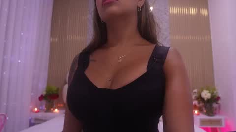 Manuela  online show from 01.17.26