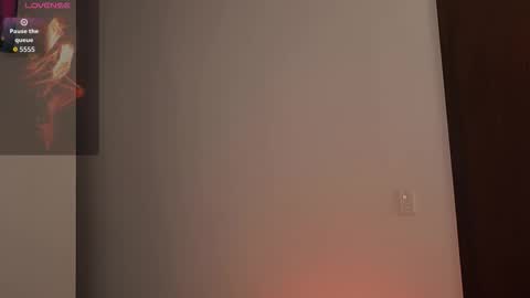 Sophie  online show from 12.17.25