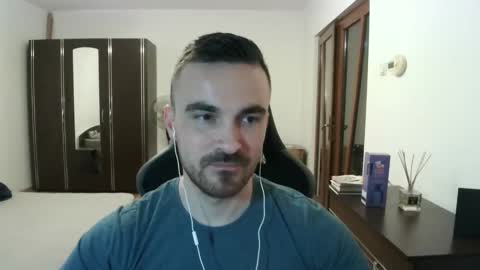 Victor online show from 04.08.26