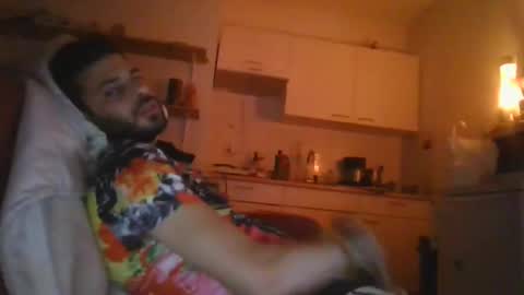 mucha950218 online show from 10.24.25