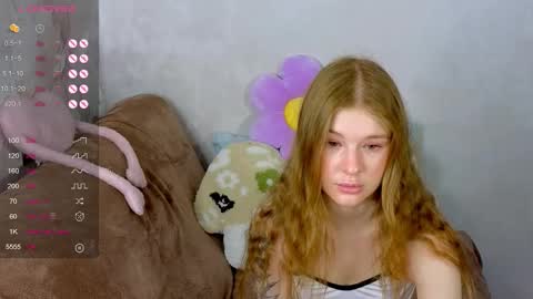 Snapshot of muerta1 chatting on 10.13.25 muerta1 online show from 10.13.25