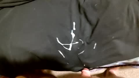 Snapshot of mugglesmuggler chatting on 11.26.25 mugglesmuggler online show from 11.26.25