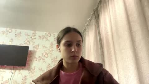 Tia online show from 04.18.26