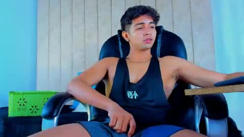 Snapshot of muichiro_tokito1 chatting on 03.12.25 muichiro tokito1 online show from 03.12.25