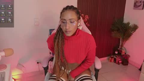 Snapshot of mulata_ch chatting on 06.24.26 HEY GUYS IF YOU LIKE SEXY SHOW YOU ARE IN THE CORRECT PLACE CU WENESDAY PVT OPEN TRANSMISSION TIME 5 PM - 10 PM COLOMBIA online show from 06.24.26