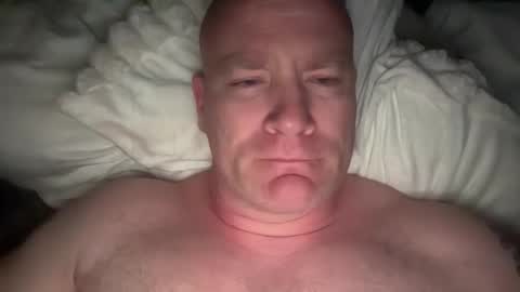 Snapshot of multipopper chatting on 01.04.25 multipopper online show from 01.04.25