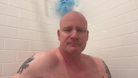 Snapshot of multipopper chatting on 01.05.25 multipopper online show from 01.05.25