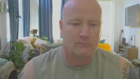 Snapshot of multipopper chatting on 09.20.25 multipopper online show from 09.20.25