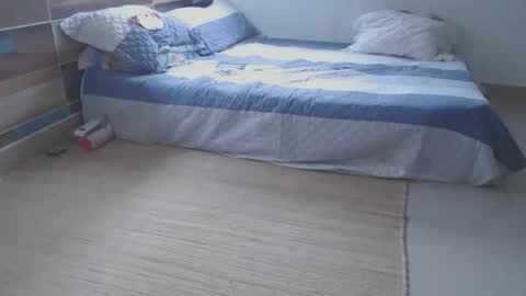   online show from 09.11.25