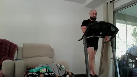 Snapshot of munchies420 chatting on 04.20.26 Bearded online show from 04.20.26