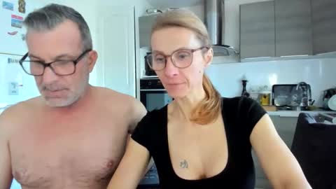 Snapshot of munishpunish chatting on 02.19.26 LOVELY JULIA Peter DAY online show from 02.19.26