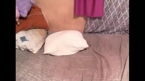 Snapshot of munniegalz1 chatting on 02.11.25 your angel online show from 02.11.25