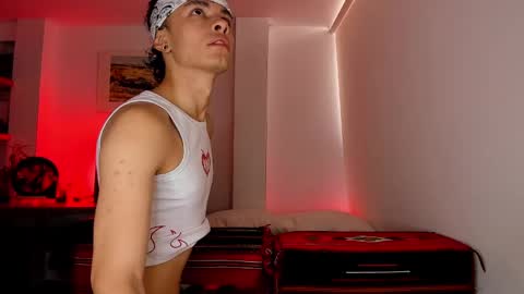 murielkarmesi online show from 12.21.24