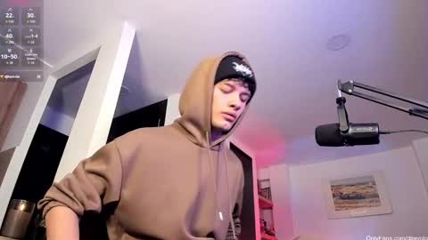 murielkarmesi online show from 10.15.25