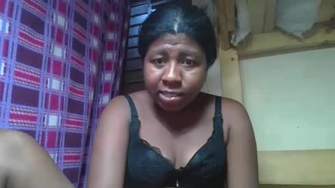 Snapshot of murielleee chatting on 03.16.26 murielleee online show from 03.16.26