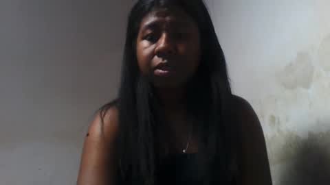 Snapshot of murielleee chatting on 05.11.26 murielleee online show from 05.11.26